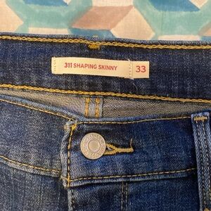 Levi jeans NWOT